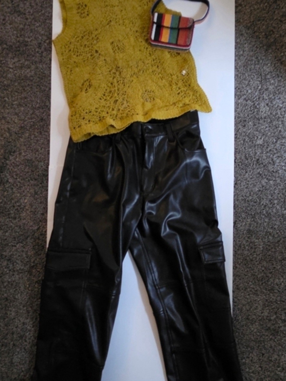NWT Zara Open Knit Crochet Sweater Tank Top Chartruese  Size Small
Or - Picture 4 of 4
